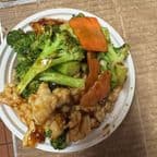 Best Chicken w. Broccoli 芥兰鸡 in Manitowoc, WI